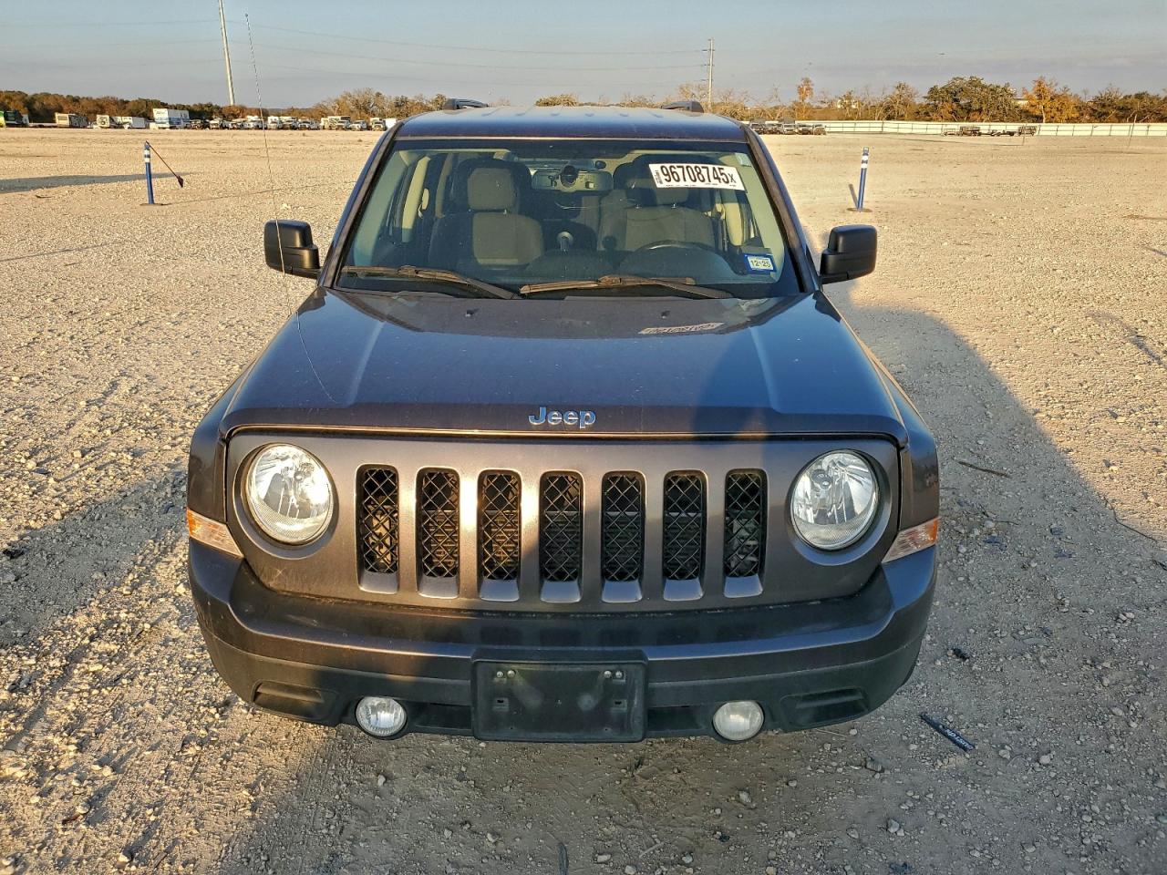 2017 JEEP PATRIOT LATITUDE photo 5