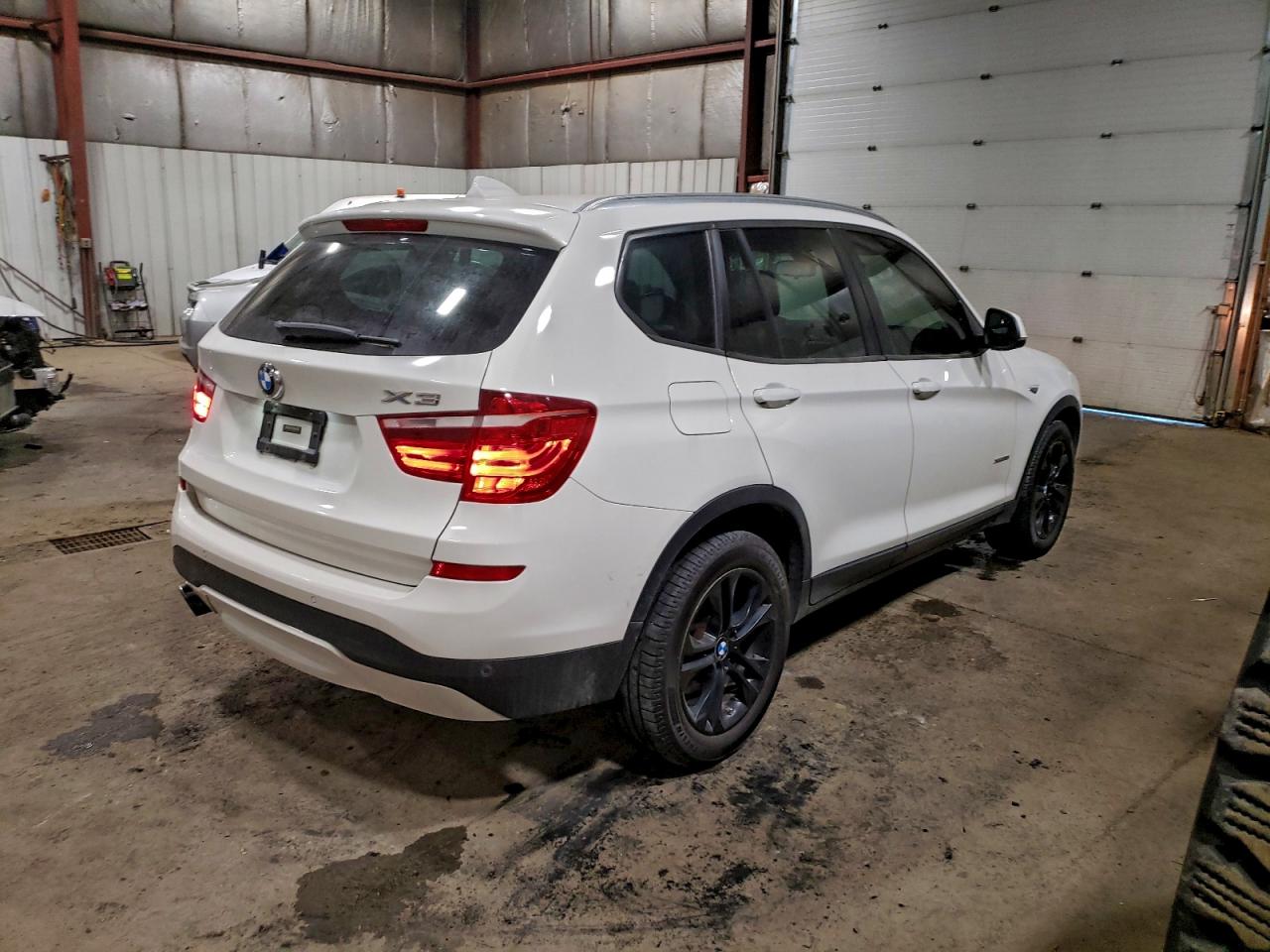 2015 BMW X3 XDRIVE35I photo 3
