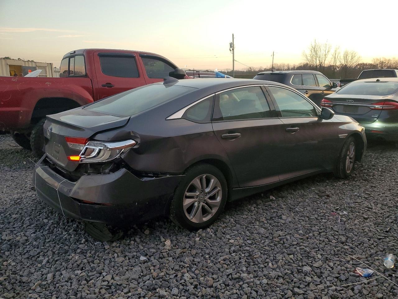 2020 HONDA ACCORD LX photo 3