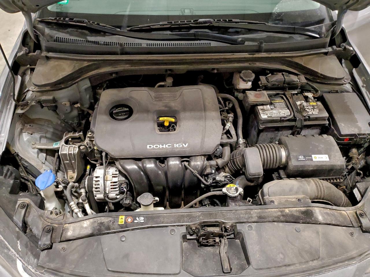 2017 HYUNDAI ELANTRA SE photo 11