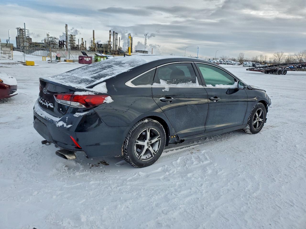 2018 HYUNDAI SONATA SE photo 3