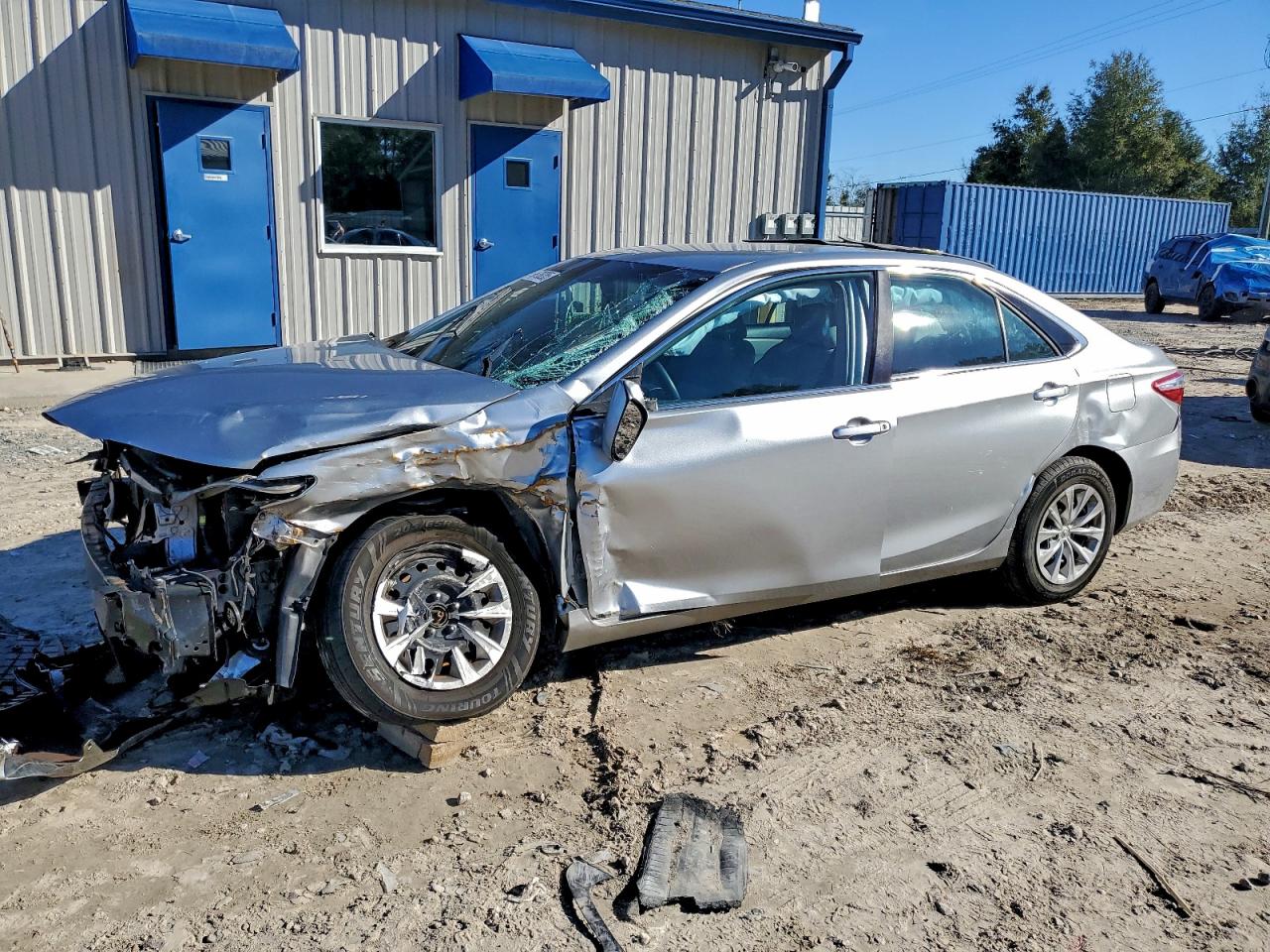 2015 TOYOTA CAMRY