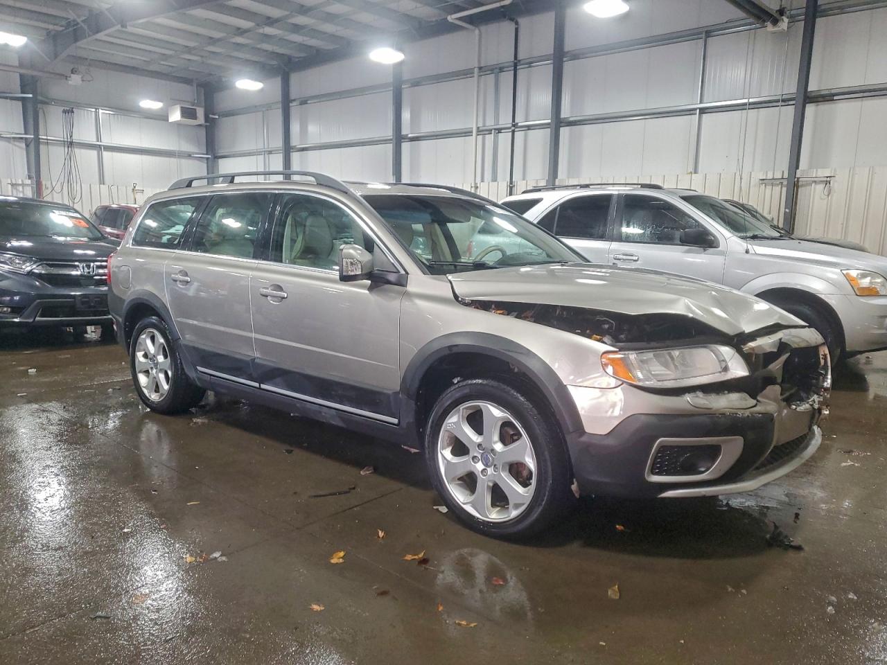 2011 VOLVO XC70 T6 photo 4
