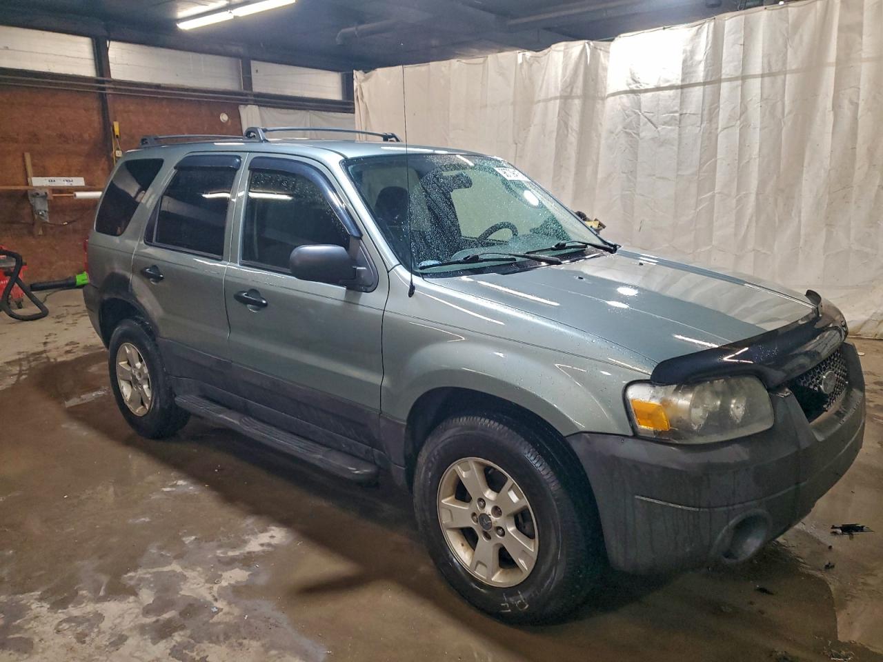 2006 FORD ESCAPE XLT photo 4