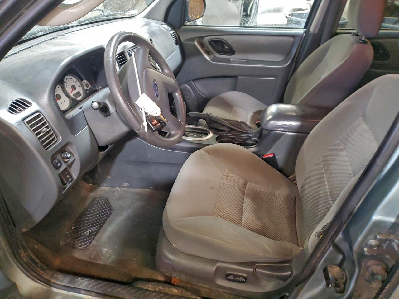 2006 FORD ESCAPE XLT photo 7