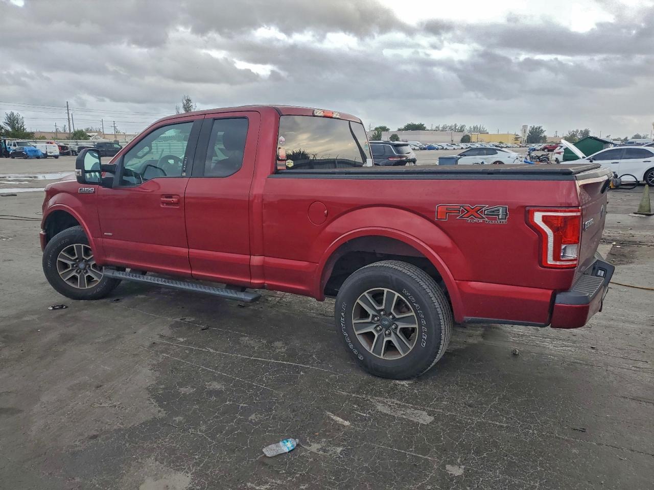 2015 FORD F150 SUPER CAB photo 2