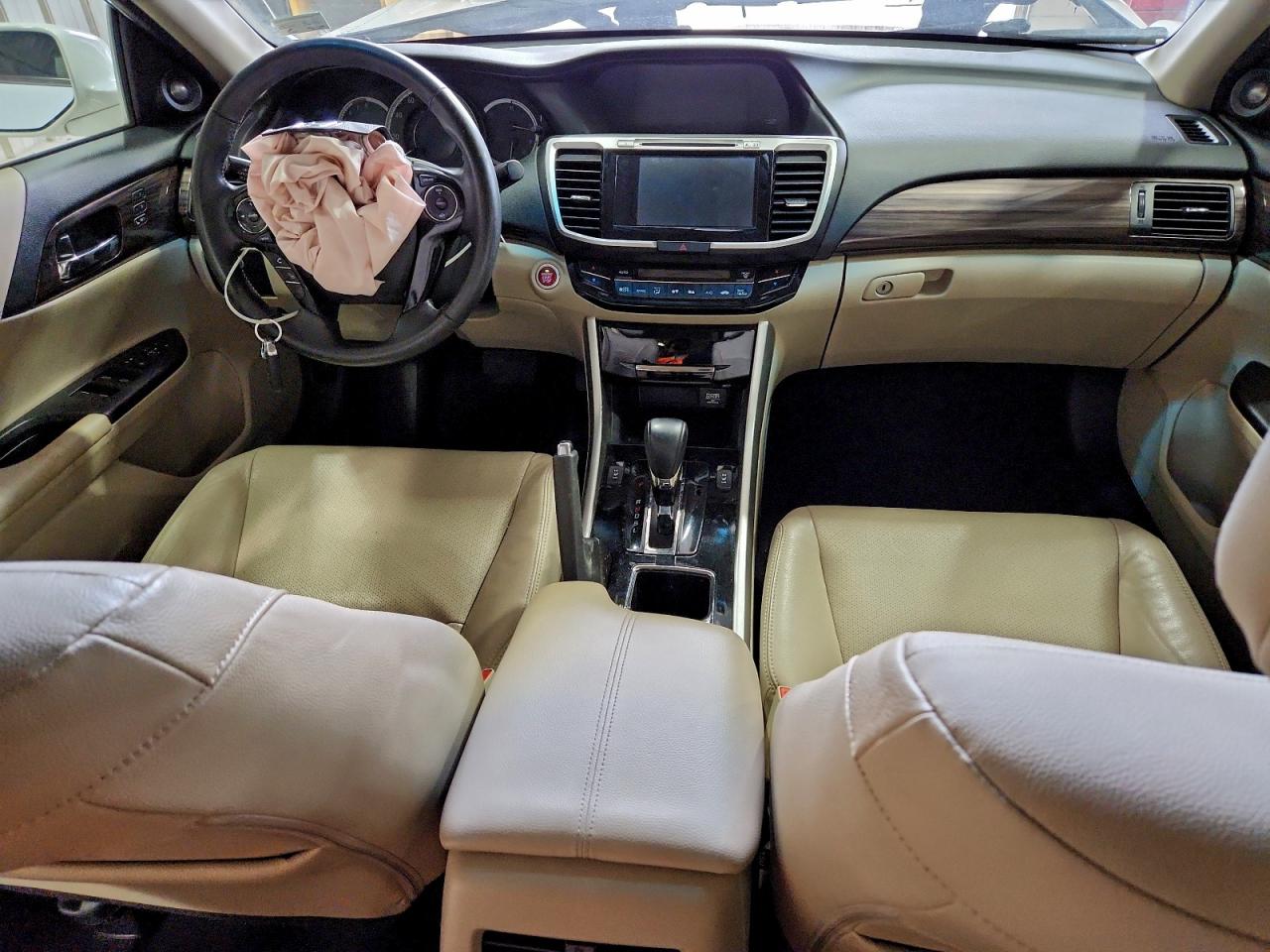 2017 HONDA ACCORD EXL photo 8