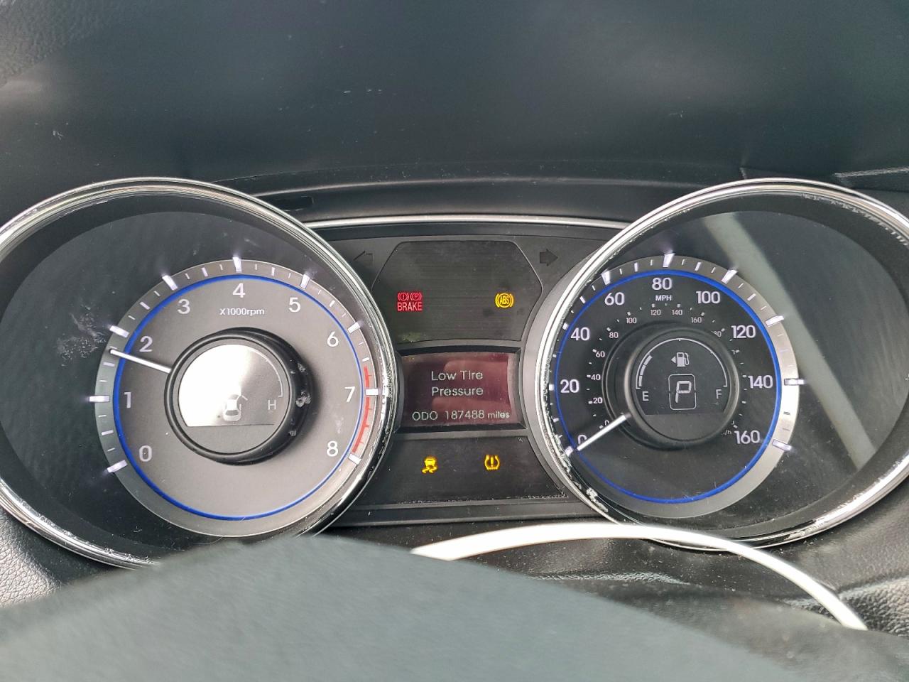 2014 HYUNDAI SONATA GLS photo 9