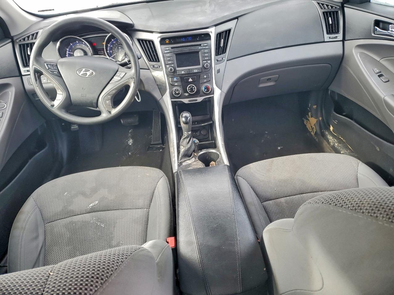 2014 HYUNDAI SONATA GLS photo 8