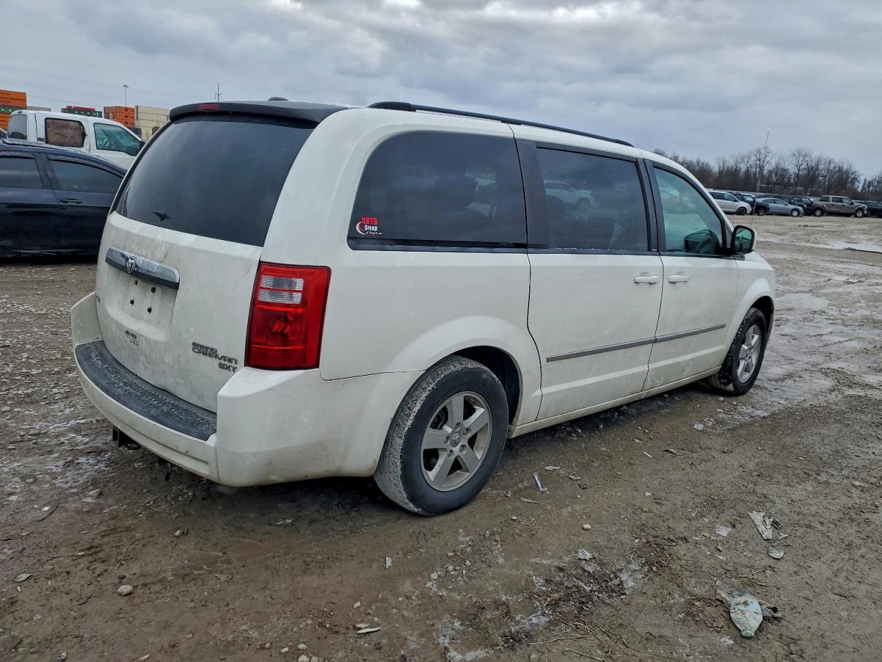 2010 DODGE GRAND CARAVAN SXT photo 3
