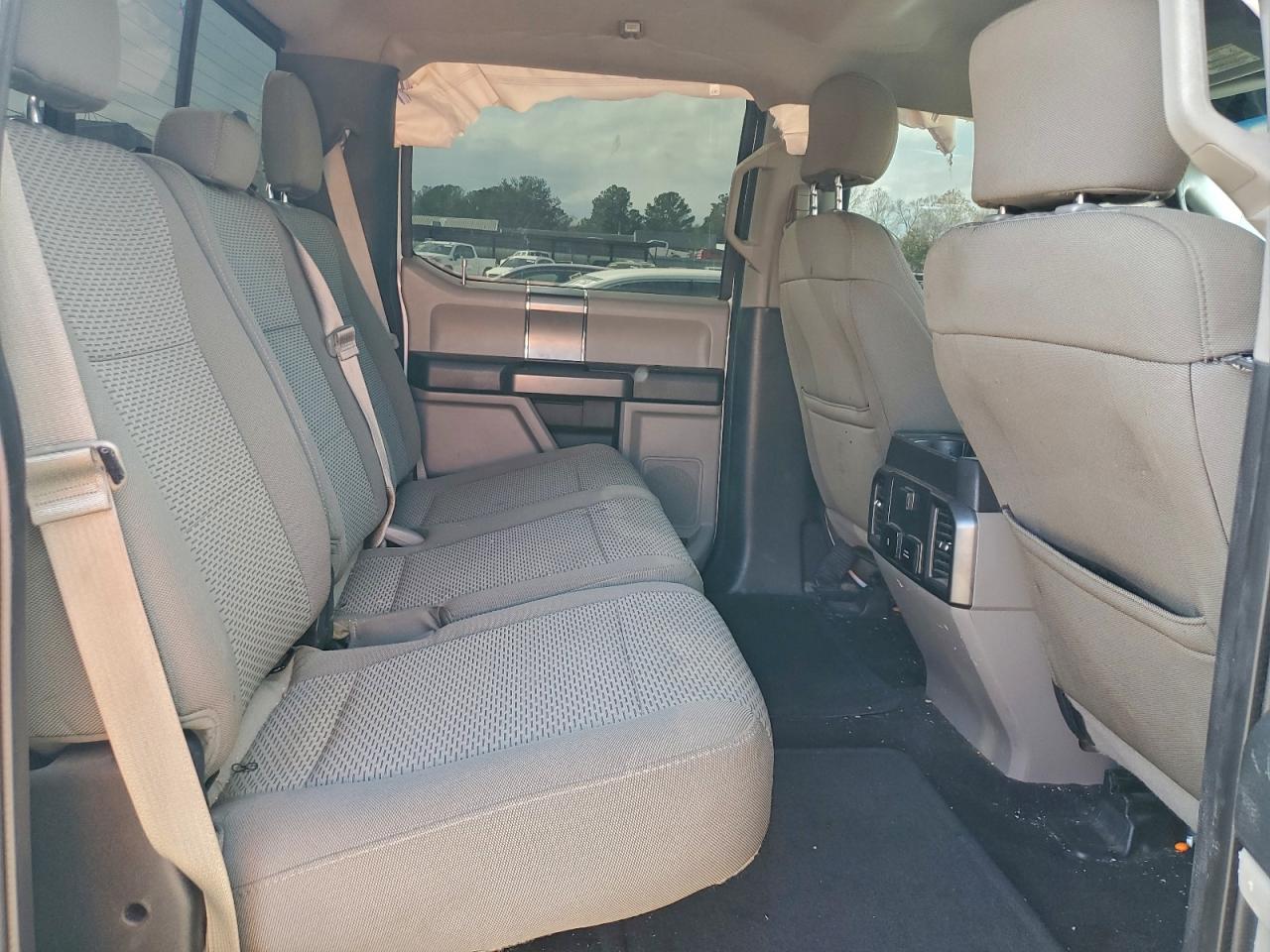 2017 FORD F150 SUPERCREW photo 10