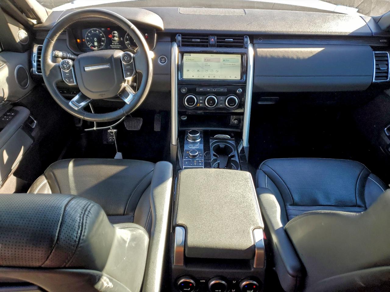 2018 LAND ROVER DISCOVERY HSE photo 15