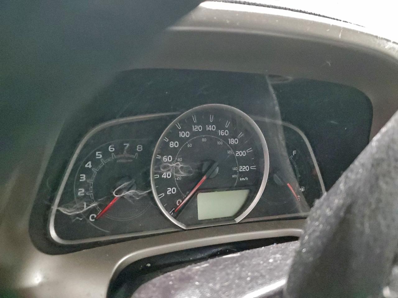 2015 TOYOTA RAV4 XLE photo 17