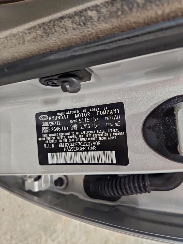 2012 HYUNDAI GENESIS 4.6L photo 12
