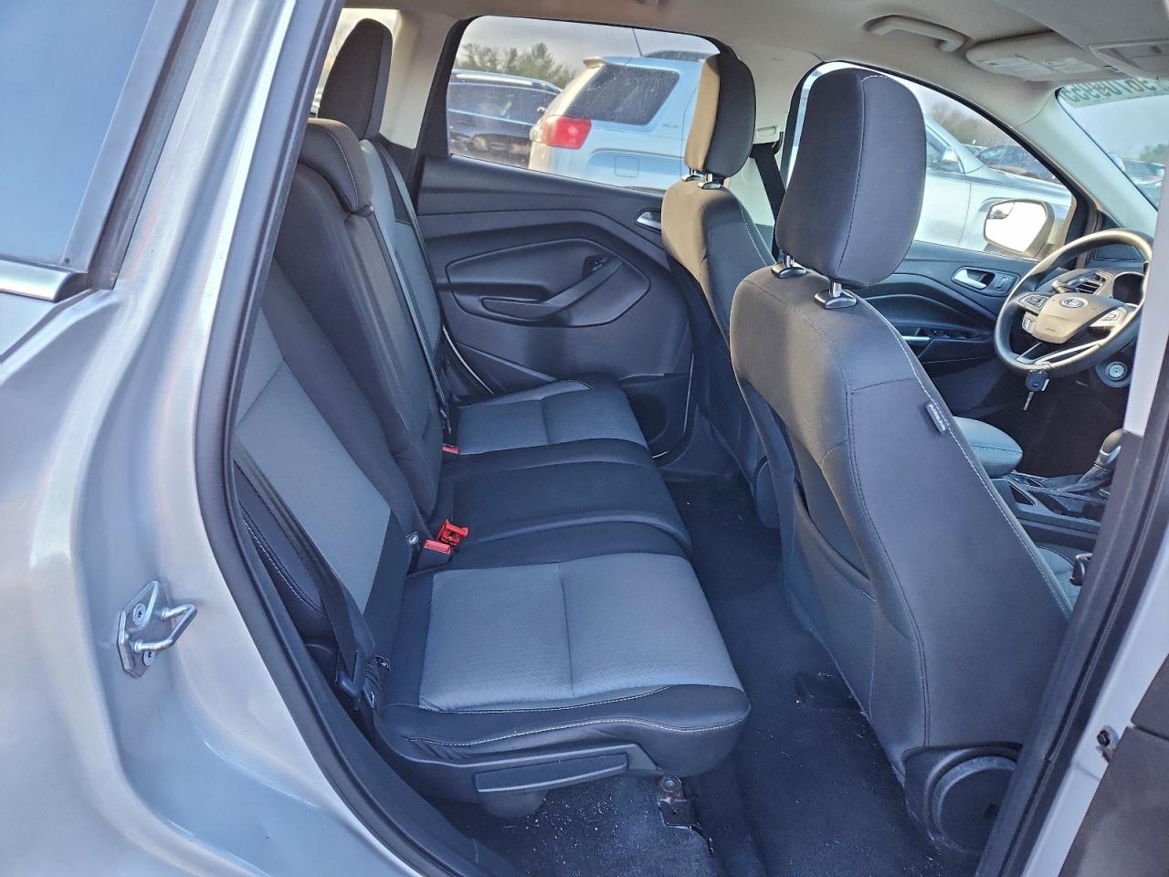 2018 FORD ESCAPE SE photo 11