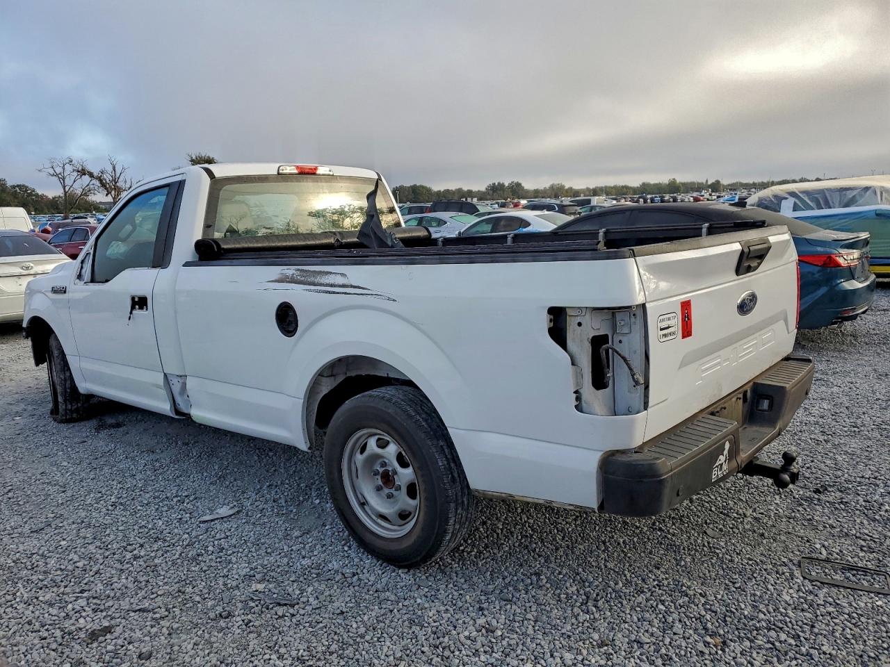 2018 FORD F150 photo 2