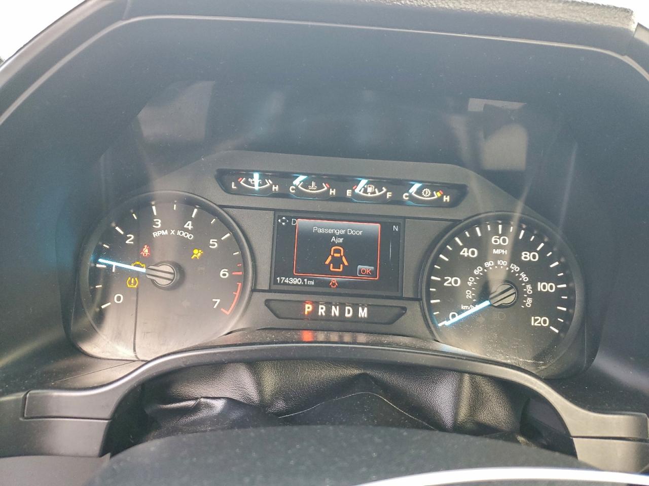 2018 FORD F150 photo 9