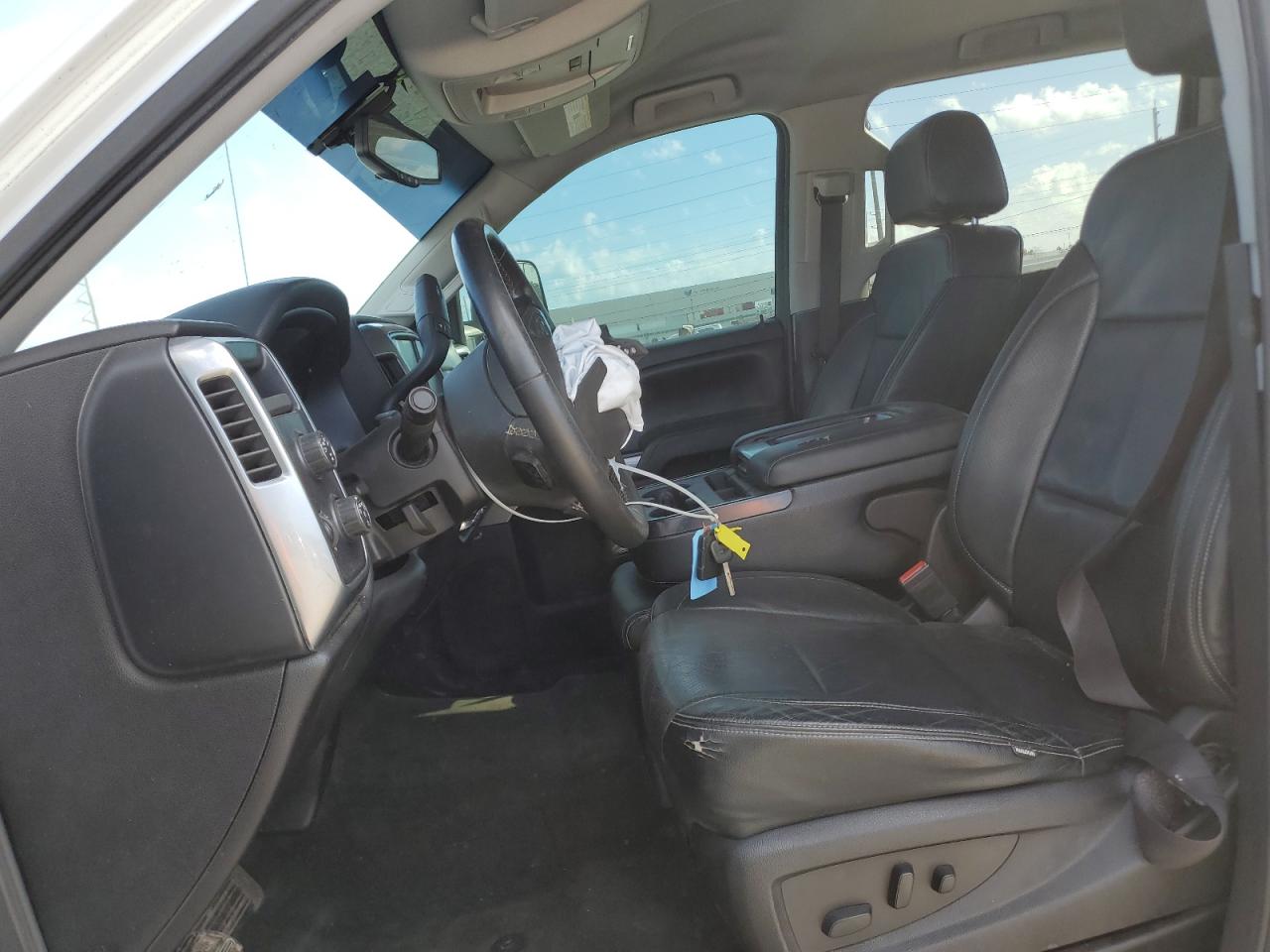 2016 CHEVROLET SILVERADO K1500 LT photo 7