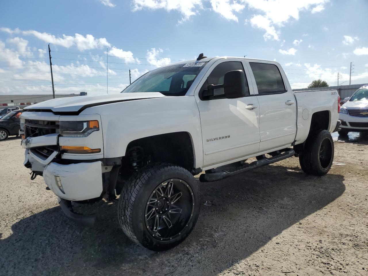 2016 CHEVROLET SILVERADO