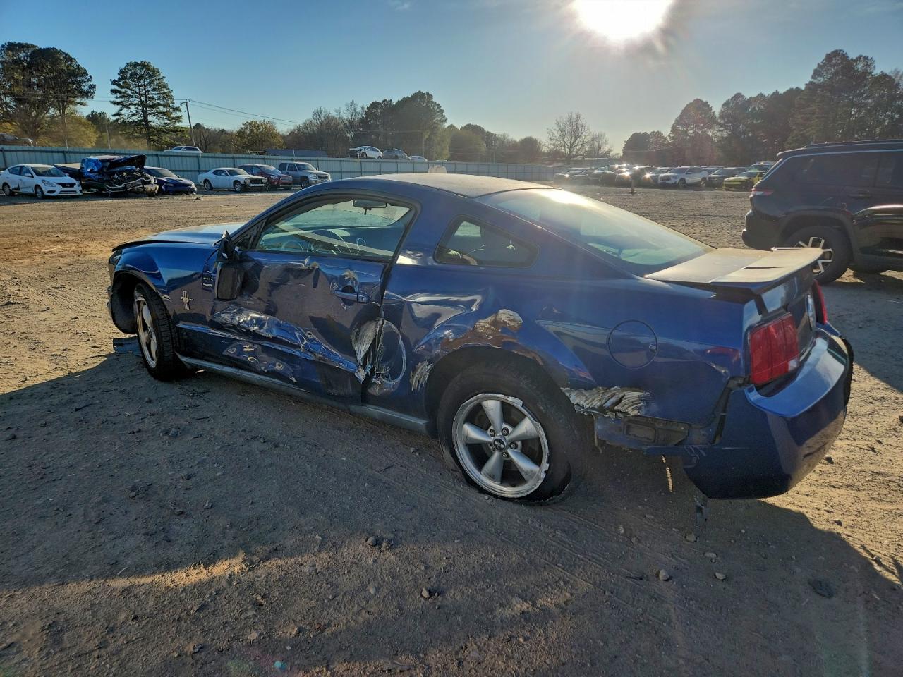 2008 FORD MUSTANG photo 2