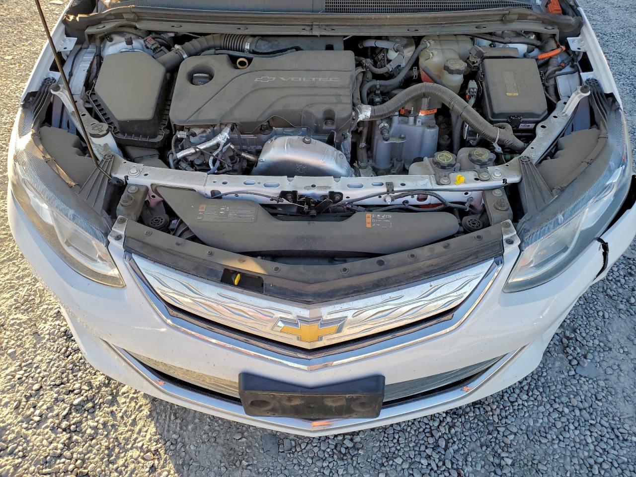 2017 CHEVROLET VOLT LT photo 21