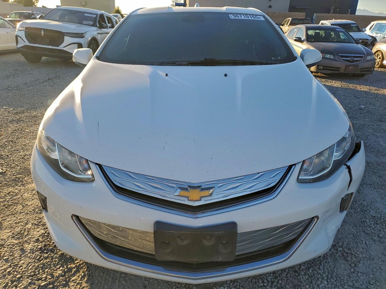 2017 CHEVROLET VOLT LT photo 9