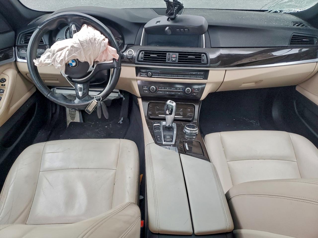 2014 BMW 528 XI photo 22