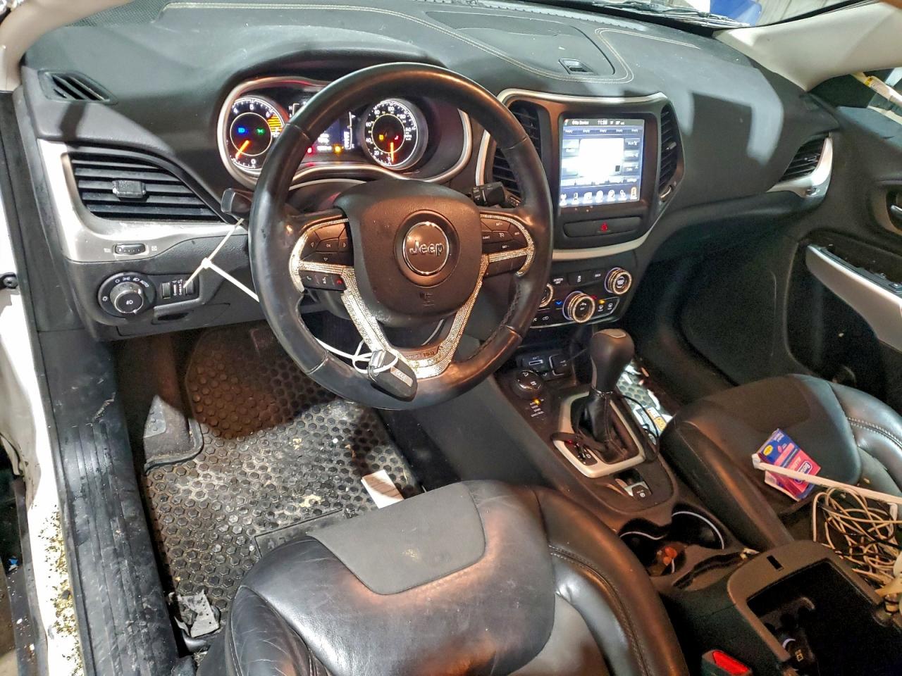 2018 JEEP CHEROKEE LATITUDE PLUS photo 8