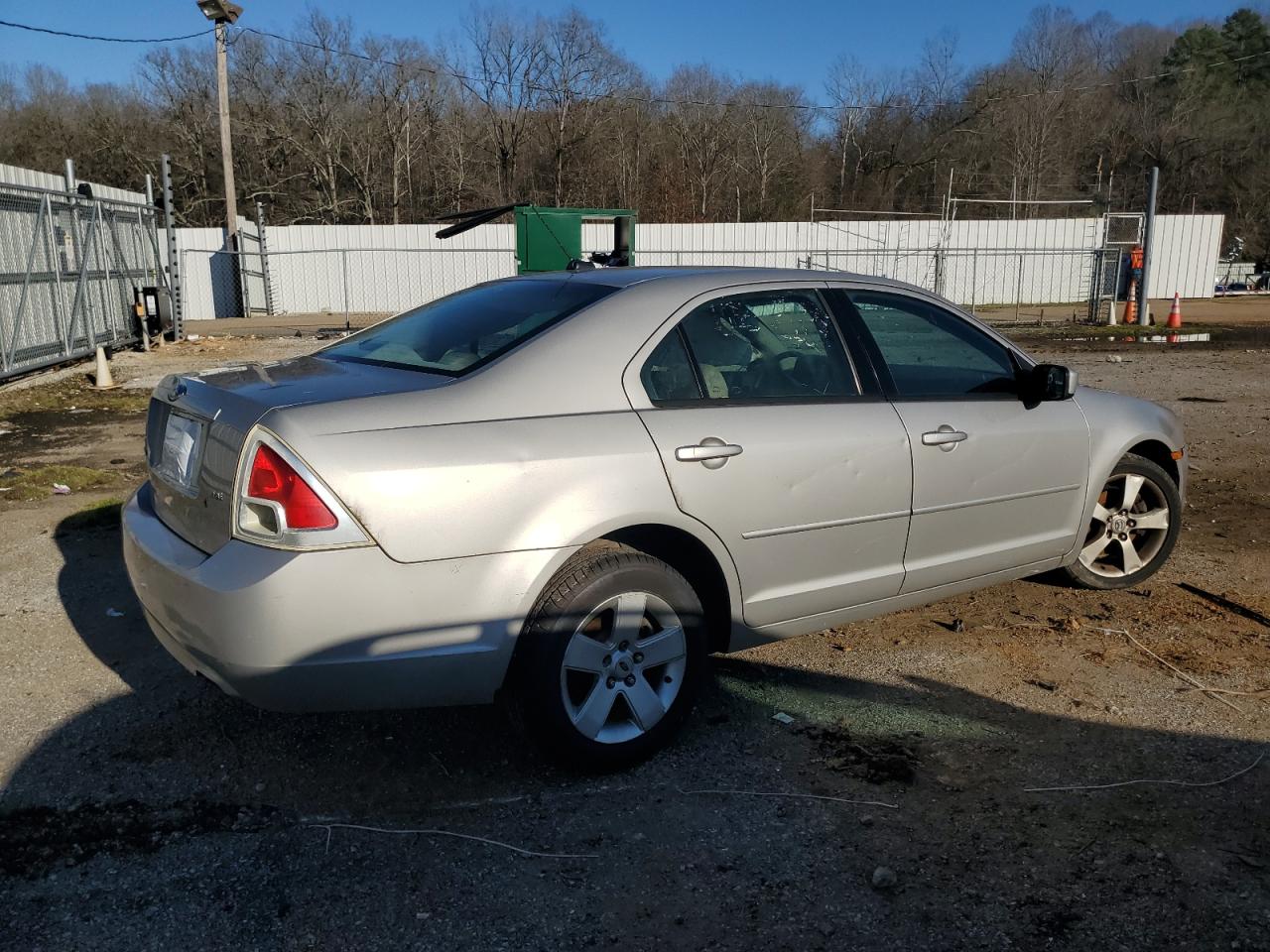 2008 FORD FUSION SE photo 3