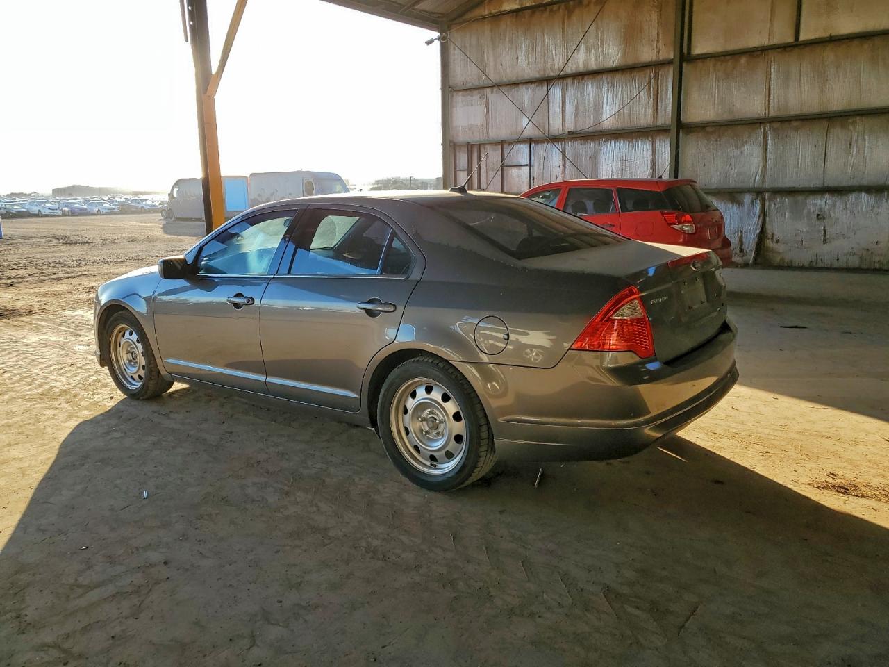2010 FORD FUSION SE photo 2