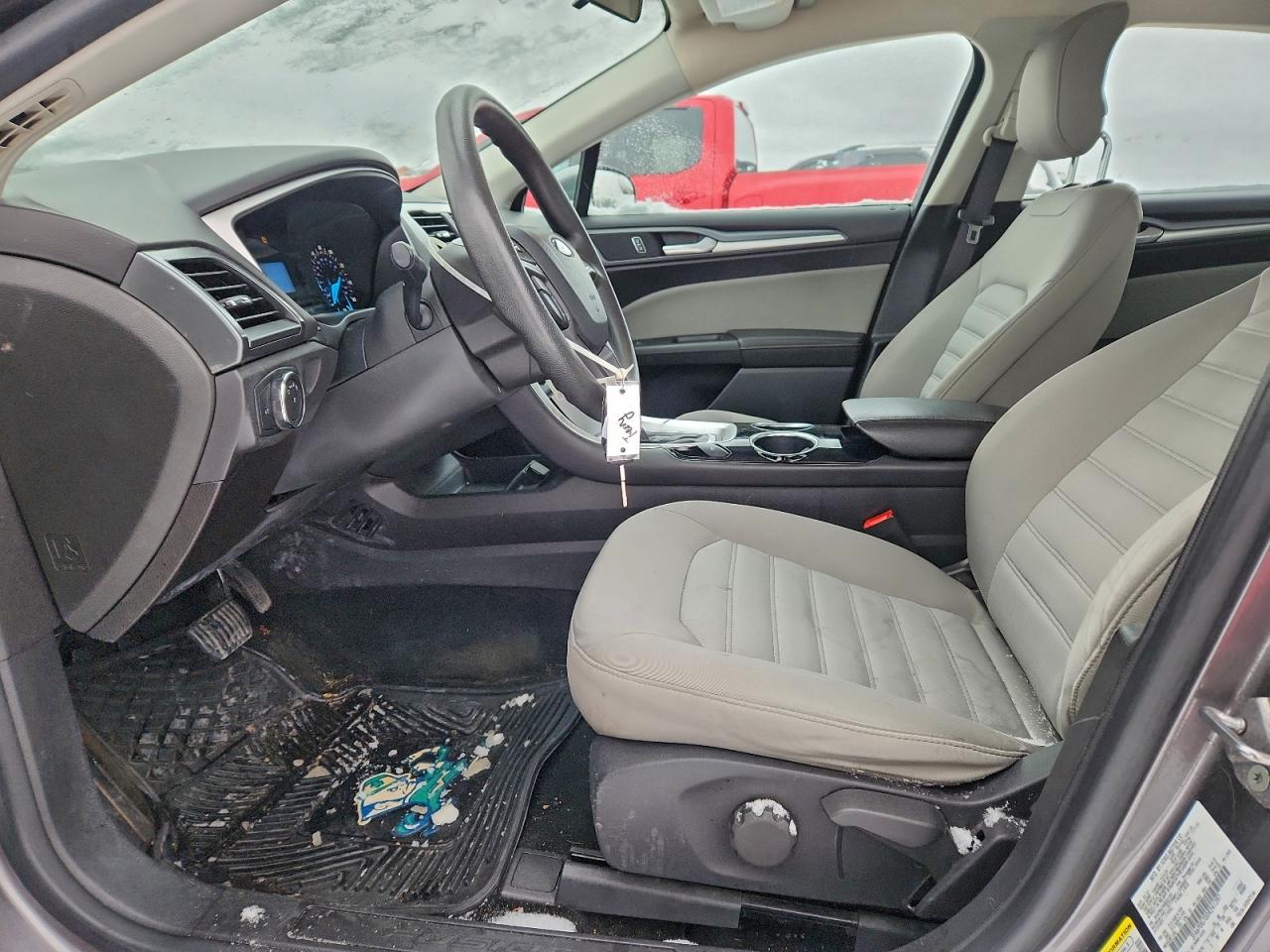 2013 FORD FUSION S photo 13