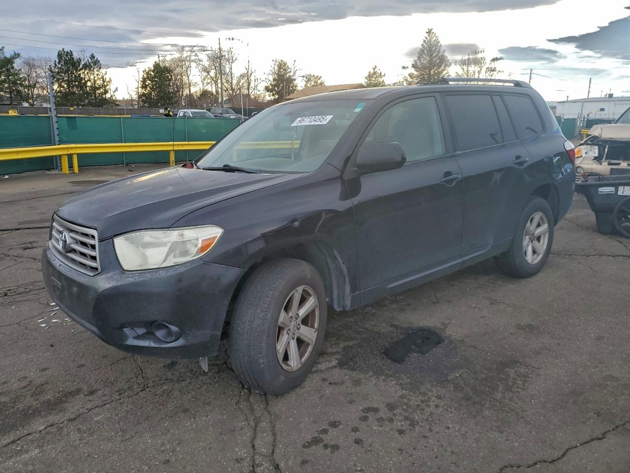 2010 TOYOTA HIGHLANDER