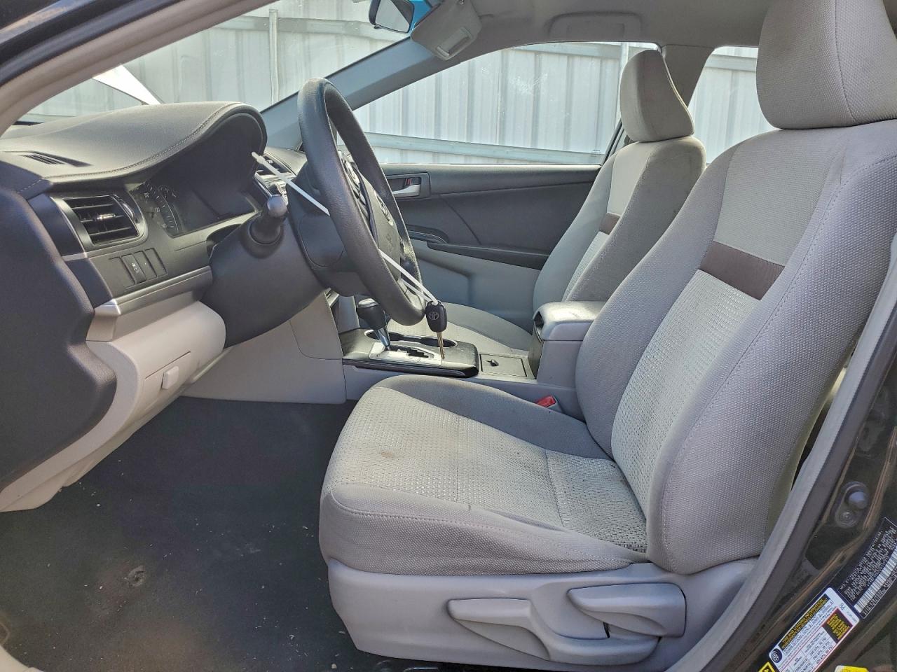 2012 TOYOTA CAMRY BASE photo 7
