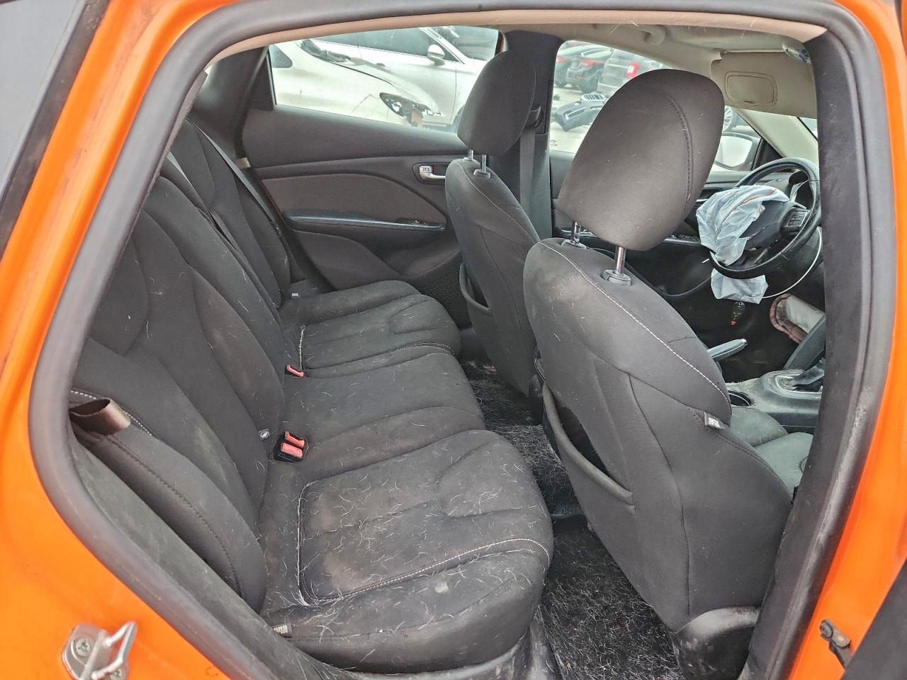 2013 DODGE DART SXT photo 28
