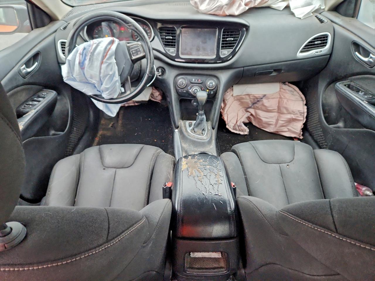 2013 DODGE DART SXT photo 22