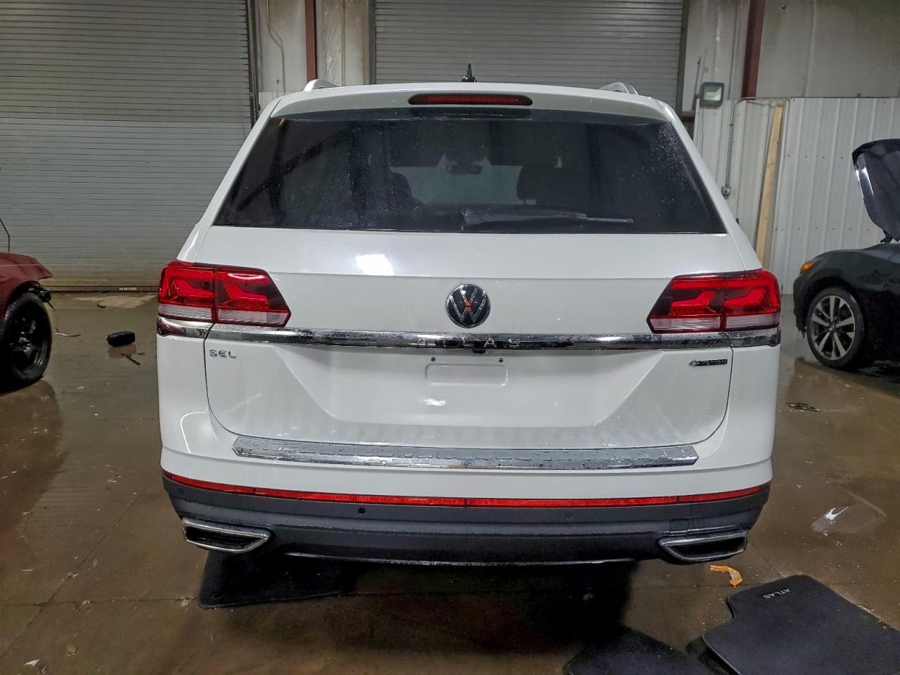2023 VOLKSWAGEN ATLAS SEL photo 11