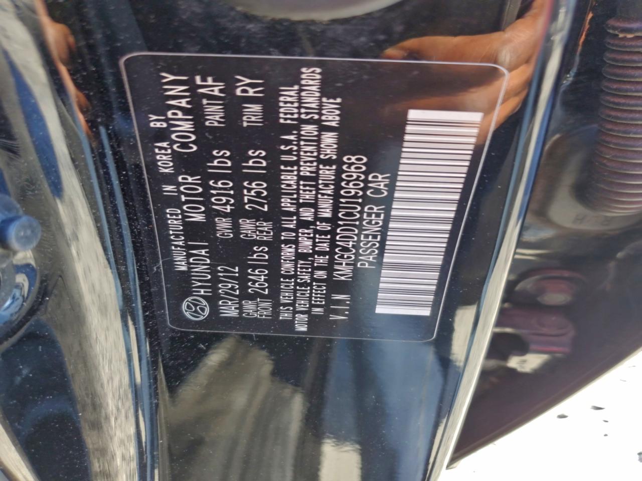 2012 HYUNDAI GENESIS 3.8L photo 12