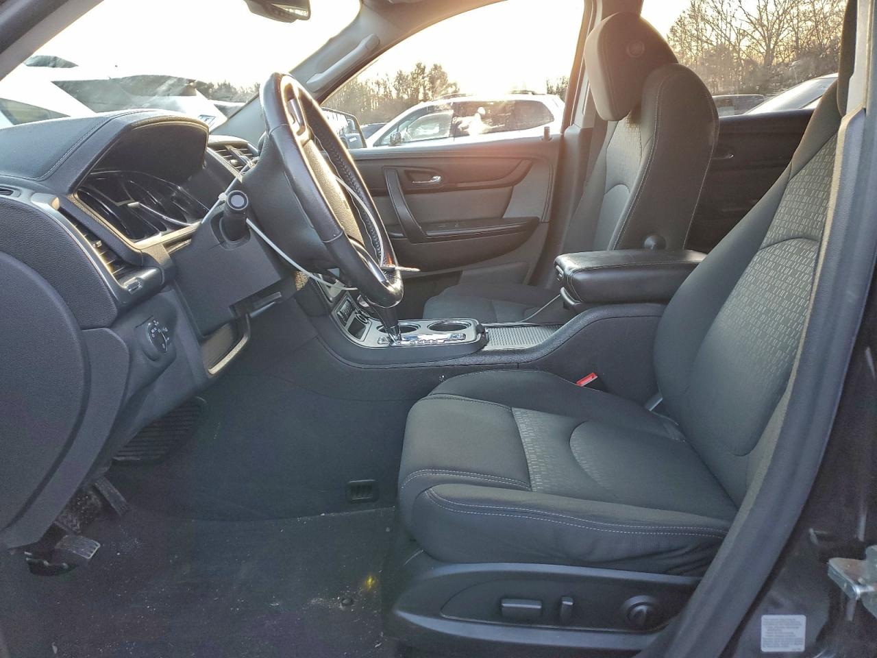 2014 GMC ACADIA SLE photo 7