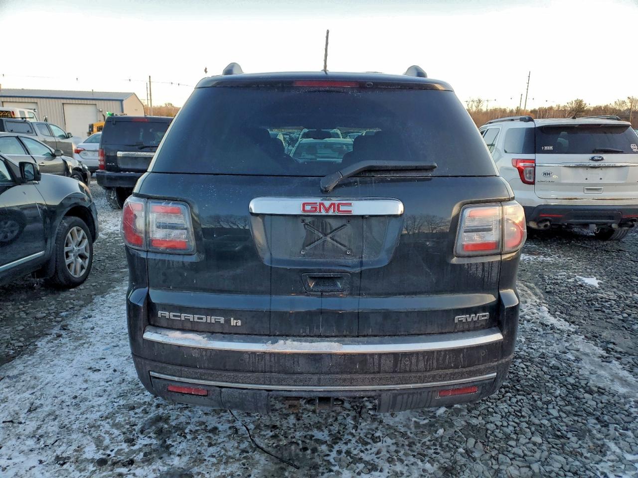 2014 GMC ACADIA SLE photo 6