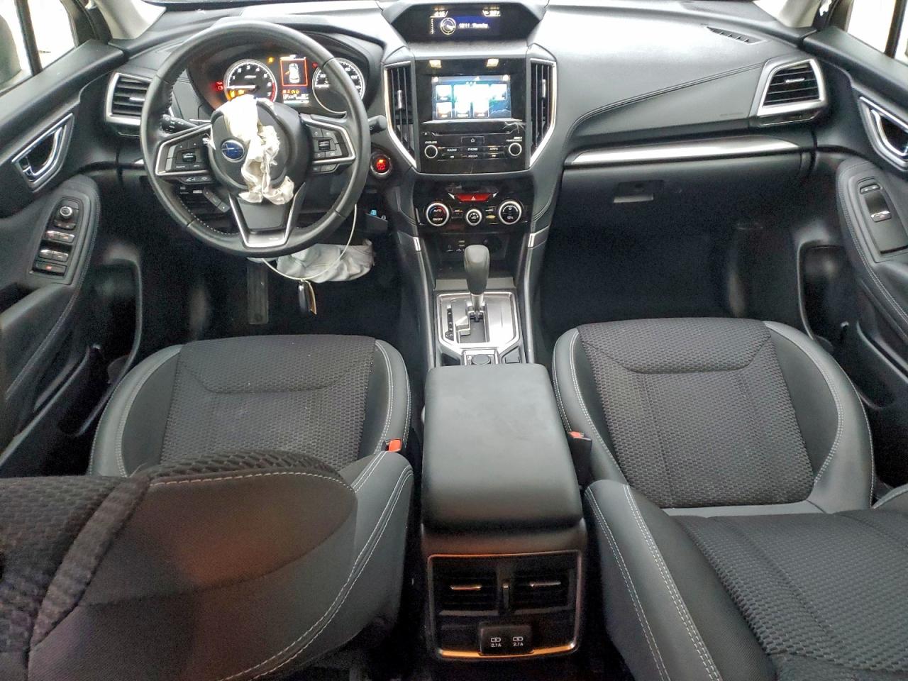 2020 SUBARU FORESTER PREMIUM photo 8
