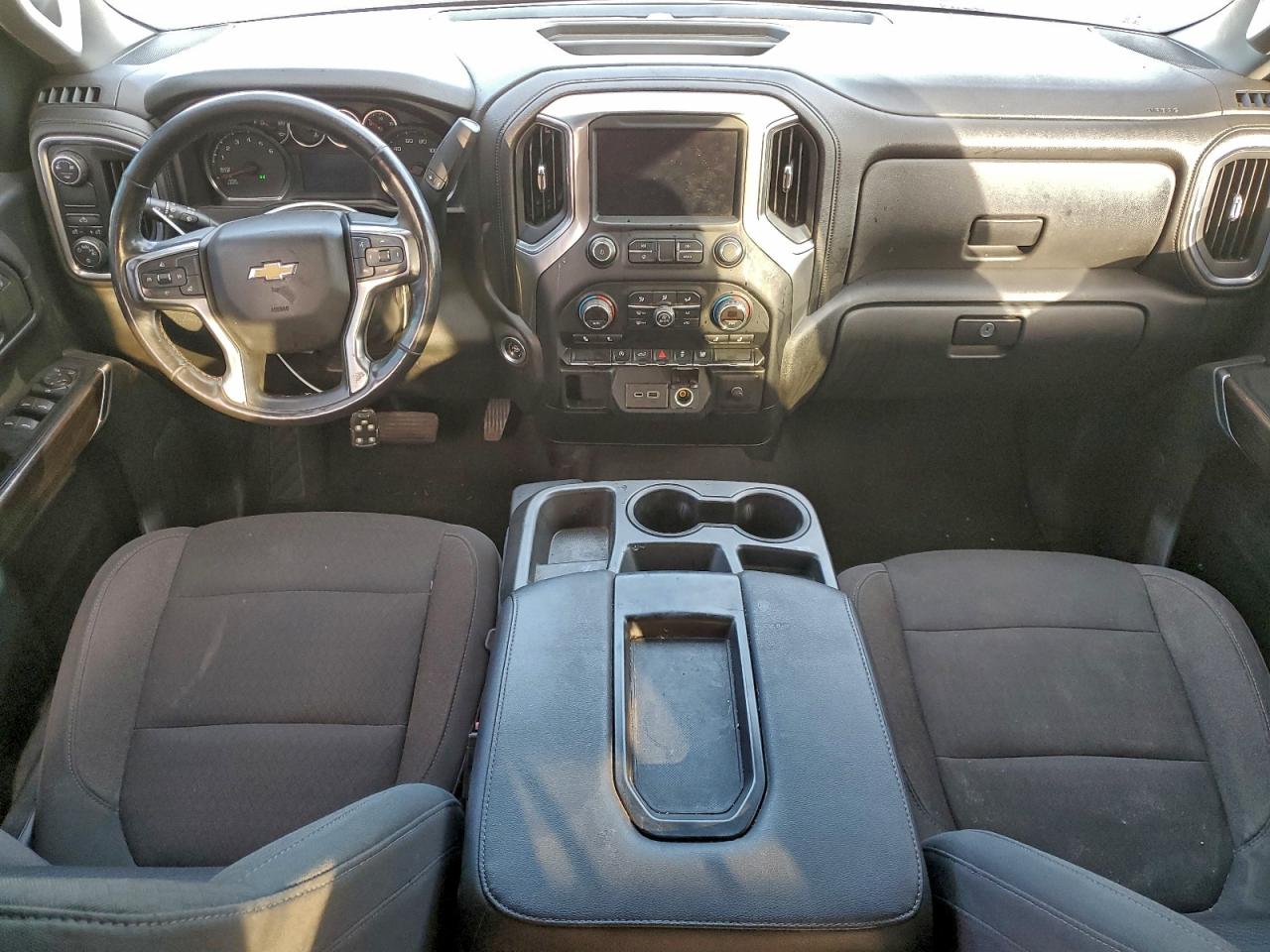 2019 CHEVROLET SILVERADO C1500 LT photo 8
