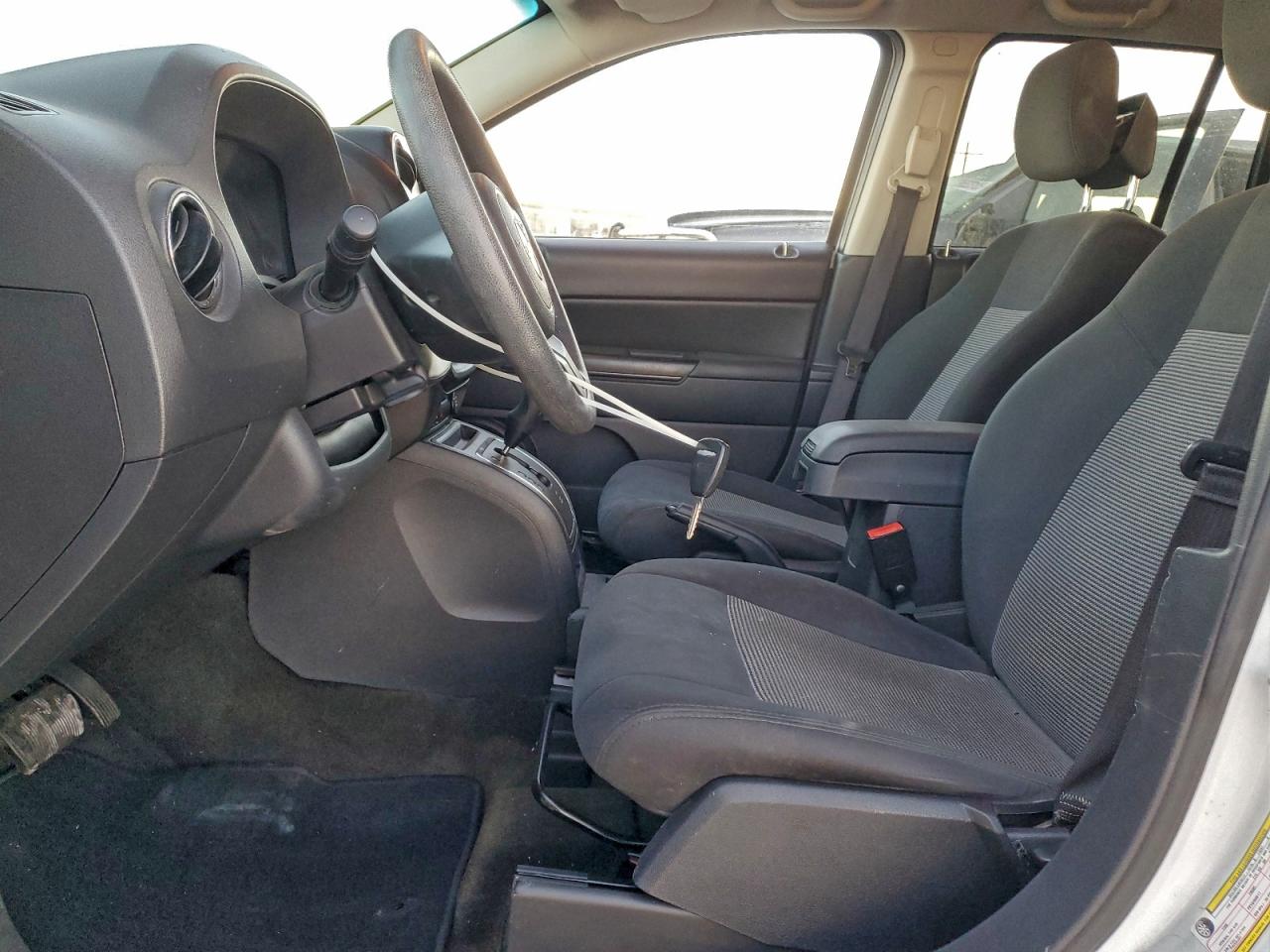 2016 JEEP COMPASS SPORT photo 7