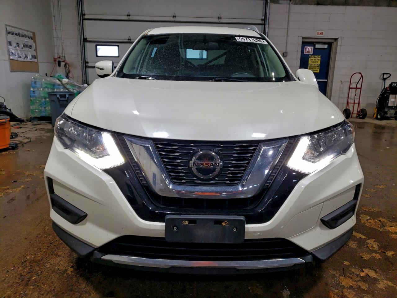 2018 NISSAN ROGUE S photo 5