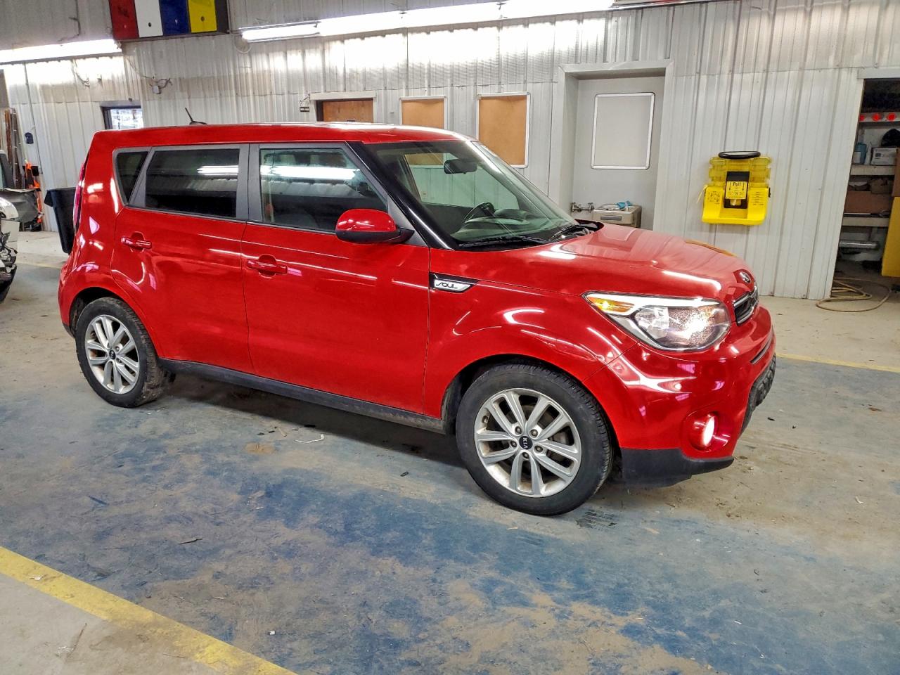 2017 KIA SOUL + photo 4