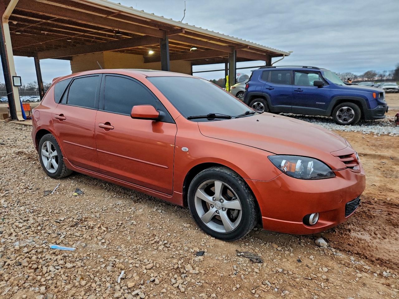 2004 MAZDA 3 HATCHBACK photo 4