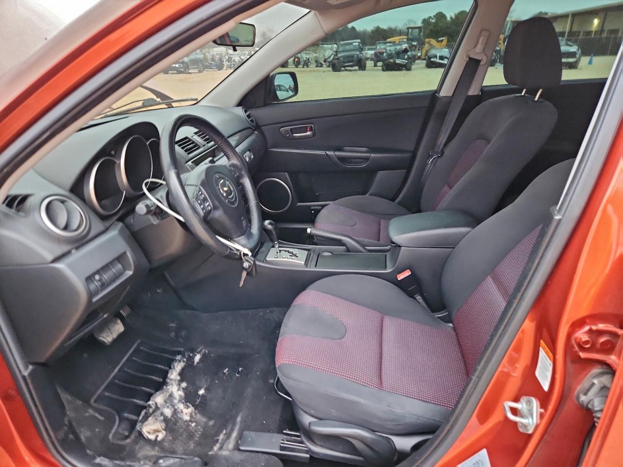 2004 MAZDA 3 HATCHBACK photo 7