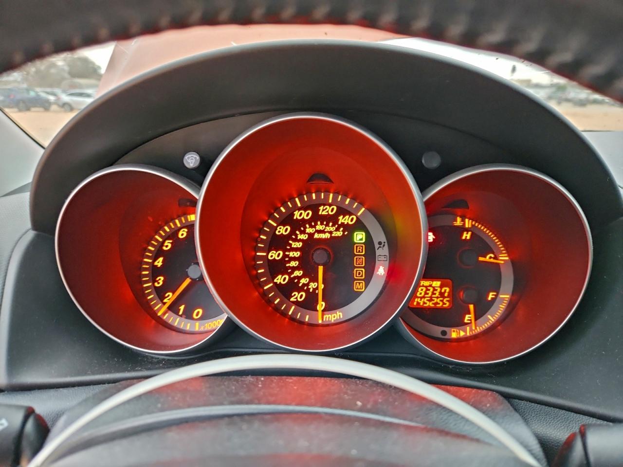2004 MAZDA 3 HATCHBACK photo 9