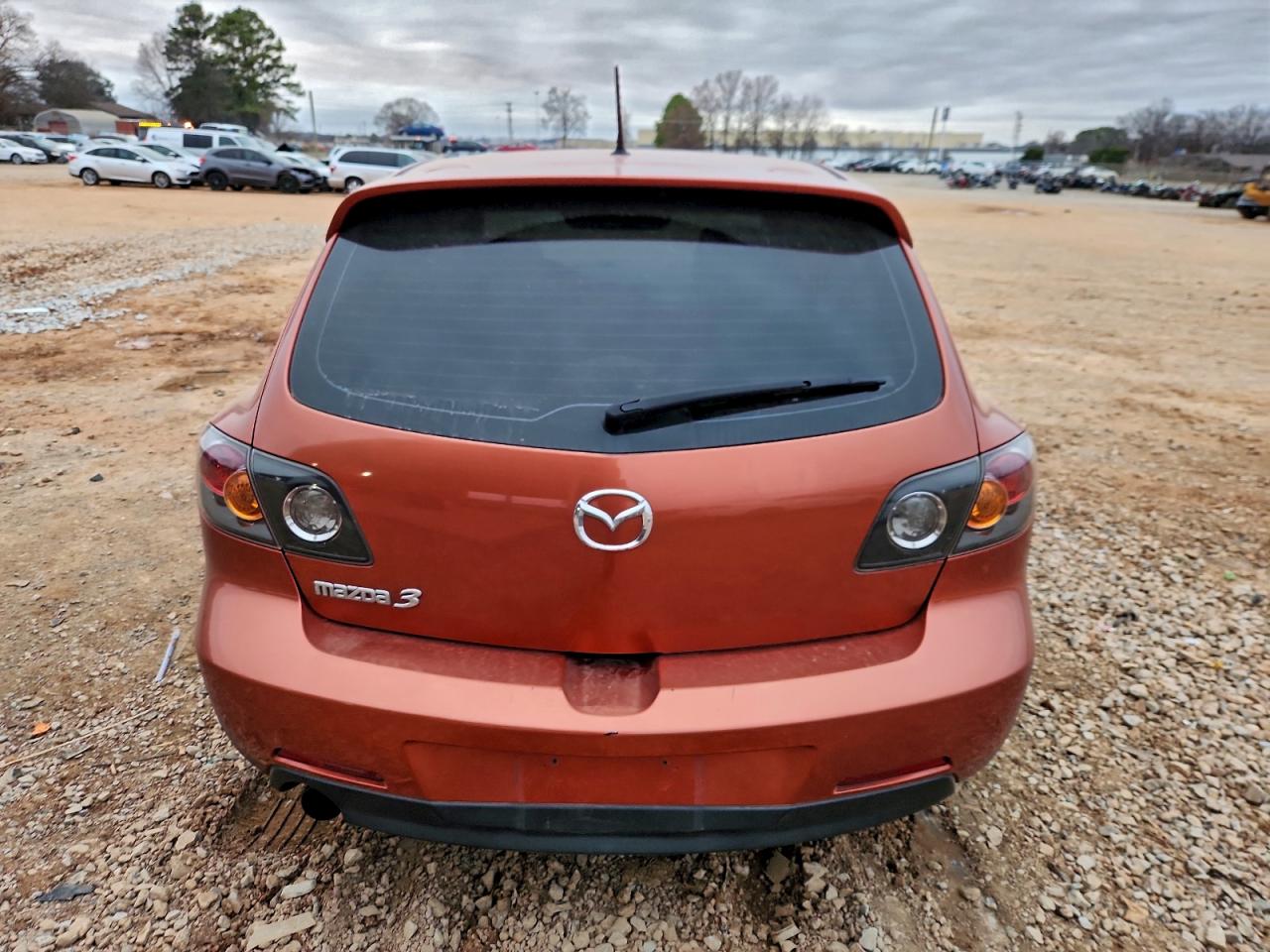 2004 MAZDA 3 HATCHBACK photo 6