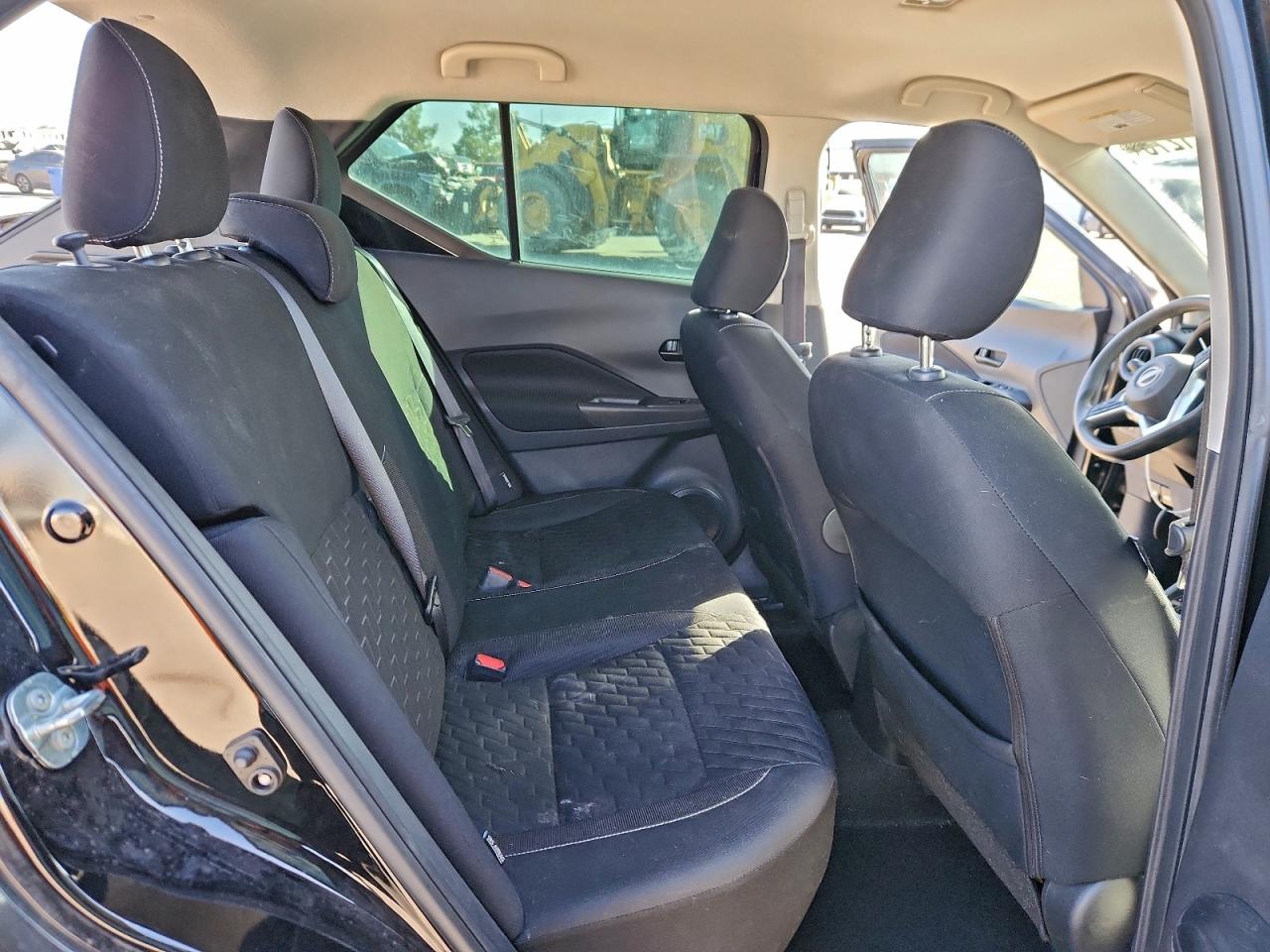 2022 NISSAN KICKS S photo 10