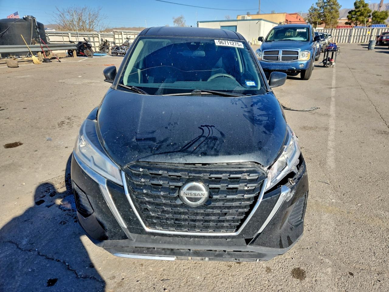2022 NISSAN KICKS S photo 5